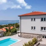 Villa Opera Povile