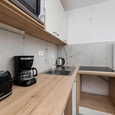 Opera וילה פובילה